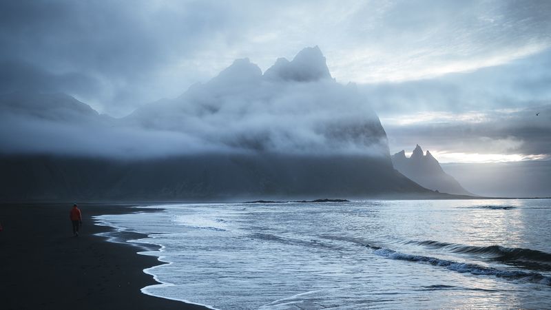 lonely, sea, beach, wave, sand, black, man, mountains, clouds, 4k