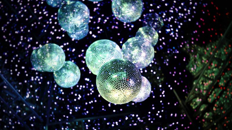 disco ball, shine, glare, bokeh, 4k