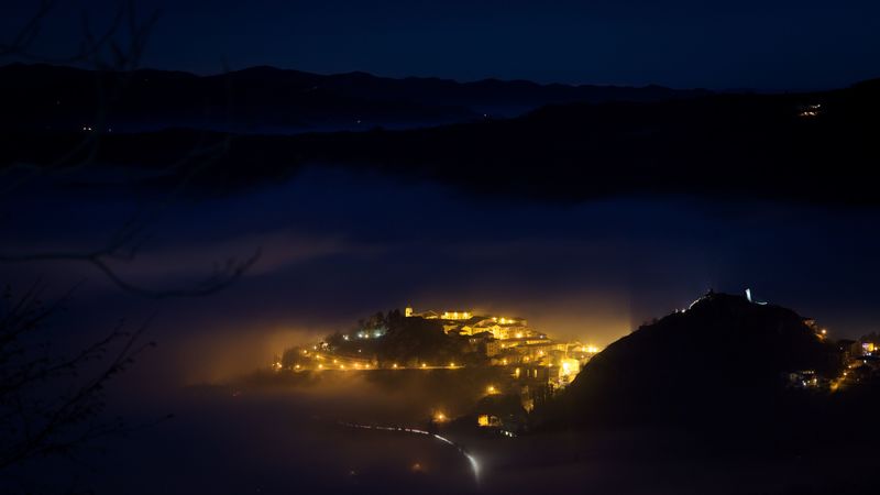 night, city, lights, mountains, fog, italy, aerial view, 4k