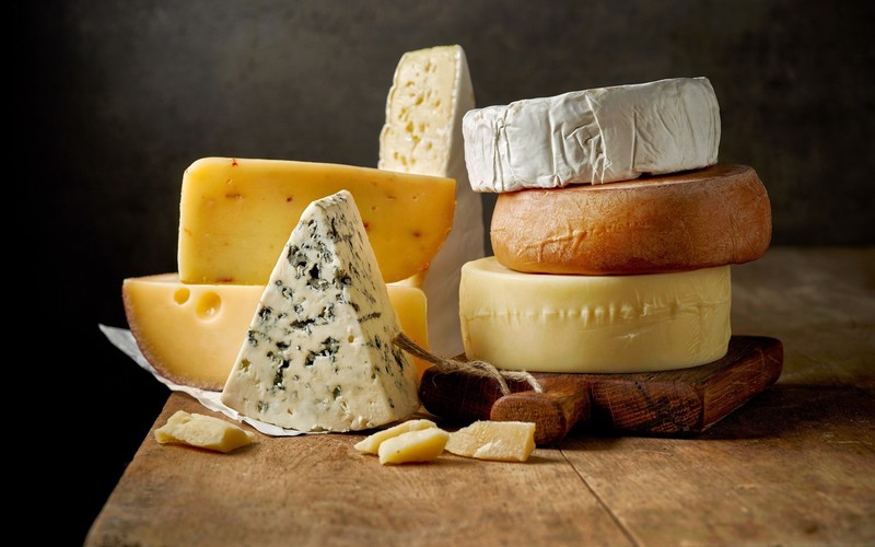 cheese, food, still life, cutting board, wooden surface