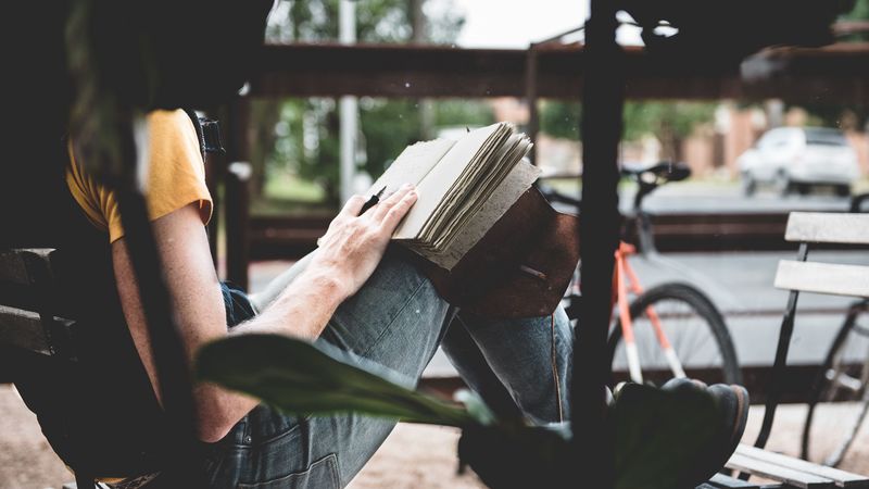 rest, book, notebook, solitude, 4k
