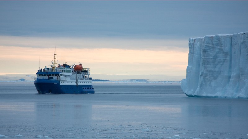 Antarctica, icebreakers, ship, ice, snow, cold, iceberg, sea