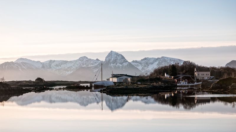 building, mountains, lake, 4k