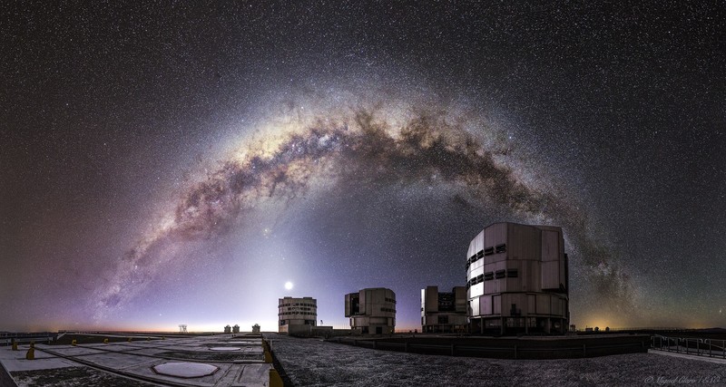 nature, landscape, Milky Way, night, stars, starry night, telescope, Atacama Desert, Chile, building, Moon, observatory, moonlight