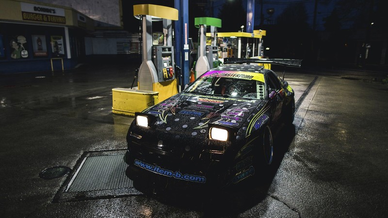 Mazda, car, night, vehicle, Gas station, pop-up headlights, Mazda RX-7 FC, Mazda RX-7