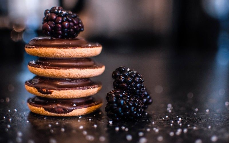 sweets, food, chocolate, berries, dessert