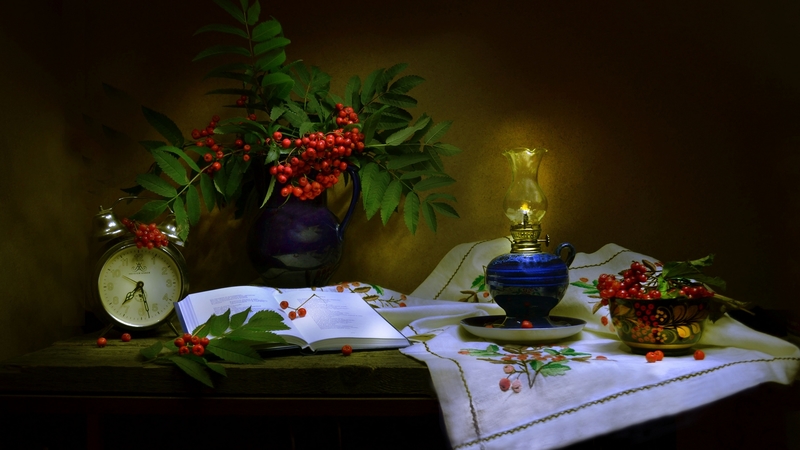 flowers, vase, lamp, berries