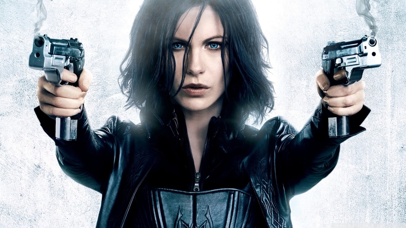 underworld, movie, woman, awakening, fantasy, gun, girl, kate beckinsale, actress, vampire
