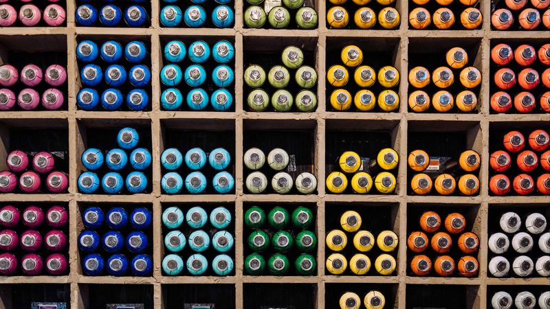 aerosol, paint, graffiti, shelves, 4k