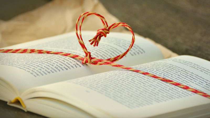 book, heart, love, thread, 4k