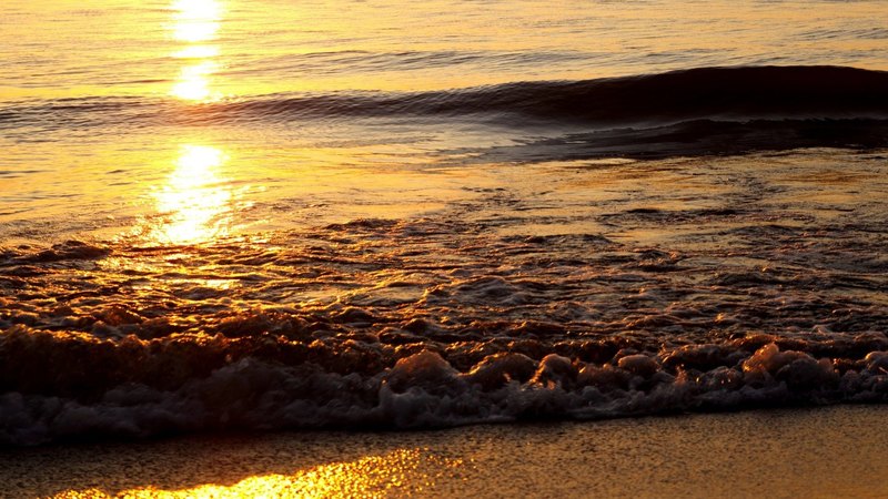 horizon, sun, foam, shine, waves, sky, wave, beach, sand, nature, spray, sunrise, light