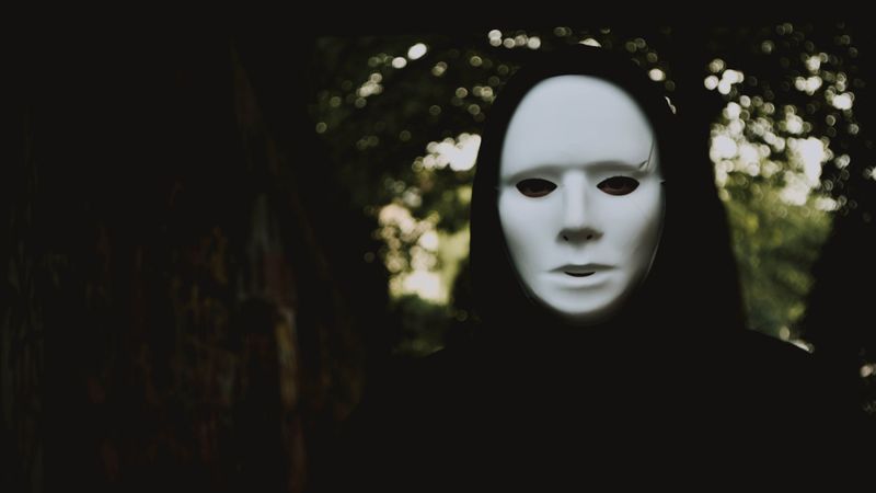 human, mask, face, unknown, 4k