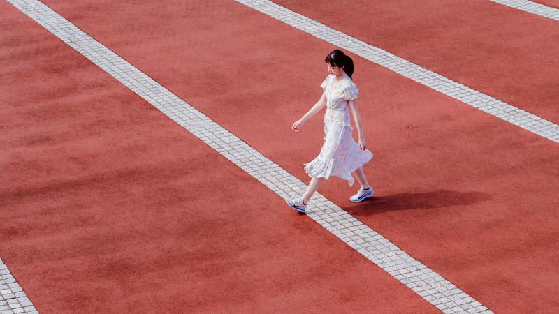 girl, markup, walk, minimalism, 4k