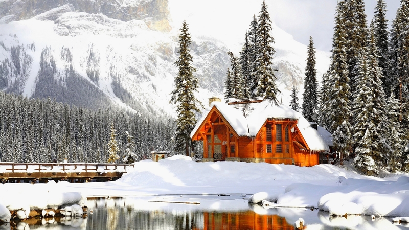 hills, beautiful, emerald, cabin, trees, lake, winter, mountain, serenity, snow, ice, reflection, landscape, frost