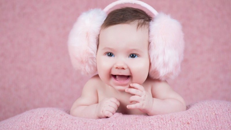 little, headphones, smile, baby, happy, sweet, cute, girl, copil, child, pink