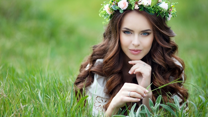 wreath, green, girl, model, flower, summer, woman, field