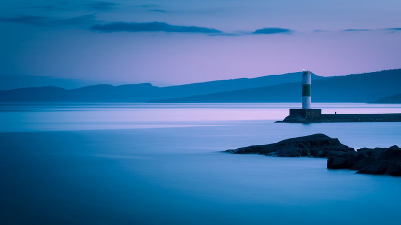 lighthouse, lake, grand marais, minnesota, 4k