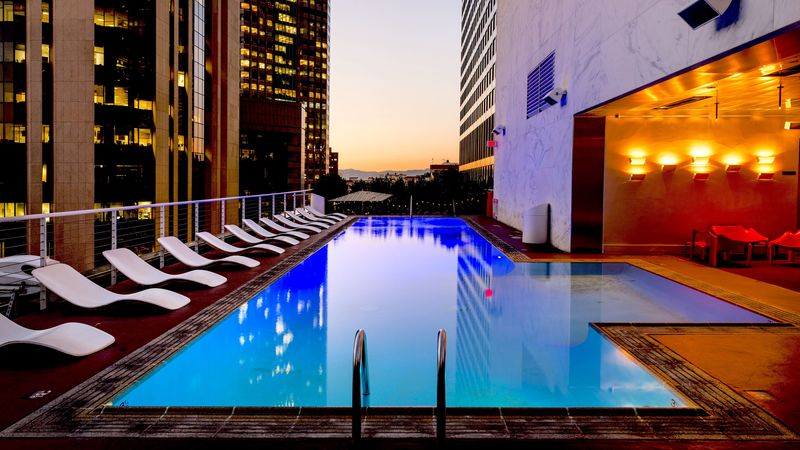 pool, skyscraper, hotel, luxury, los angeles, california, 4k
