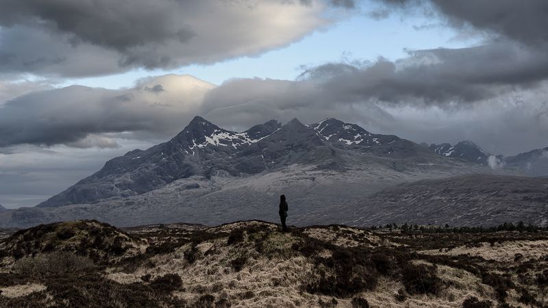 mountains, solitude, alone, distance, island, isle of skye, united kingdom, 4k