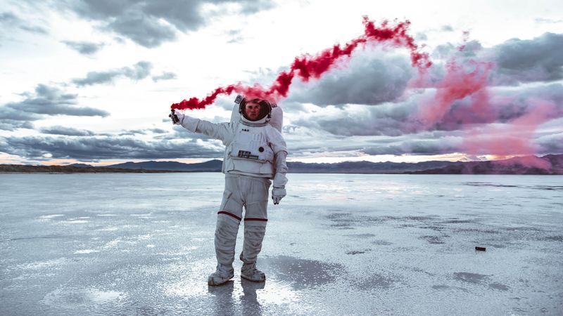 astronaut, spacesuit, colored smoke, sky, 4k