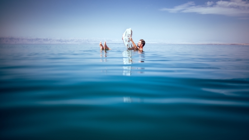 man, creative, sea, vara, water, reading, summer, funny, paper, white, blue