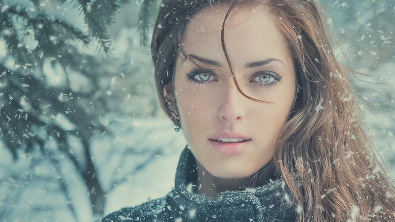 beautiful, sexy eyes, snow, hottie