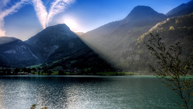 sunlight, colors, sky, clouds, lake, valley, rays, mountains, village, nature, sunrise, landscape