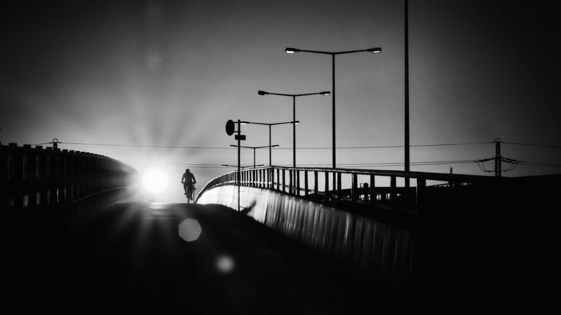 bicyclist, bridge, bw, silhouette, night, 4k