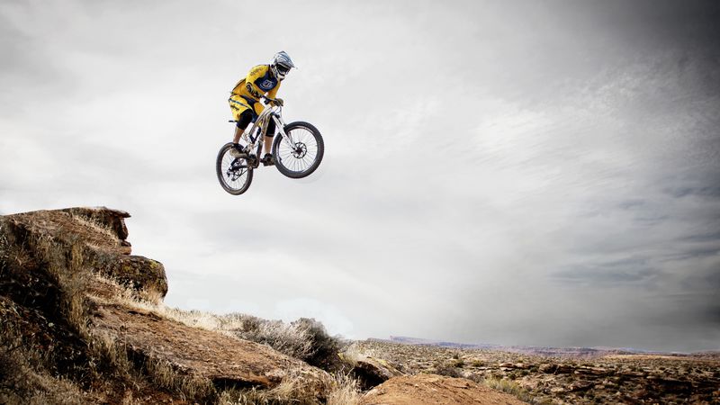 cyclist, cycle racing, trick, jump, 4k