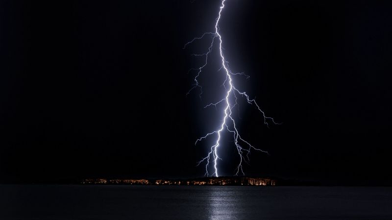 lightning, night, horizon, sea, light, 4k