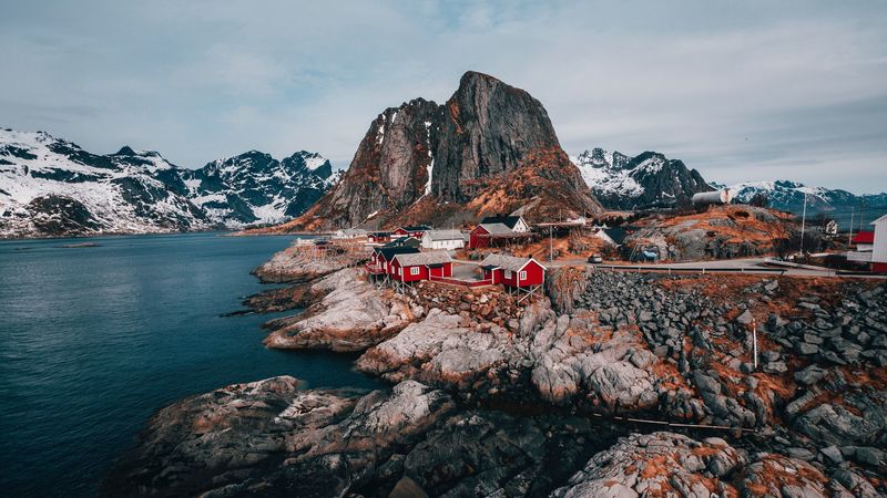 buildings, mountains, rest, travel, rocks, lofoten islands, svolvaer, norway, 4k