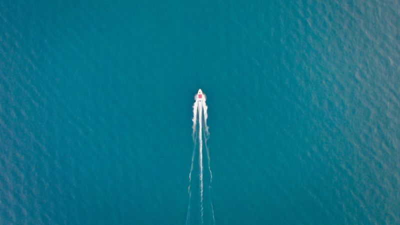 boat, aerial view, water, foam, 4k