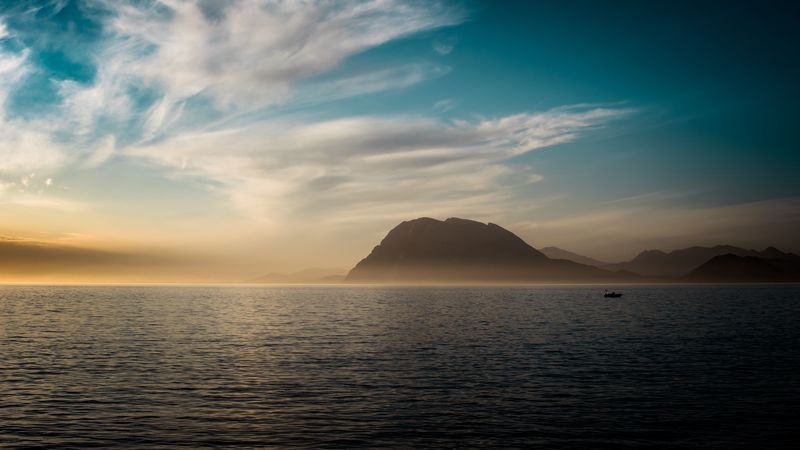 sea, mountains, horizon, evening, 4k
