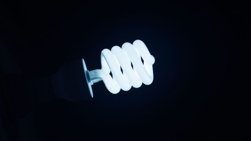 lamp, spiral, electricity, light, 4k