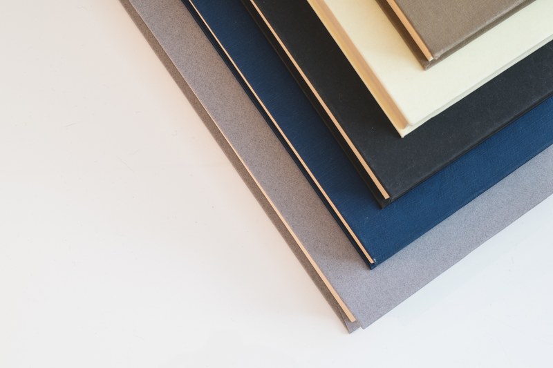 book cover literature and simplistic 4k