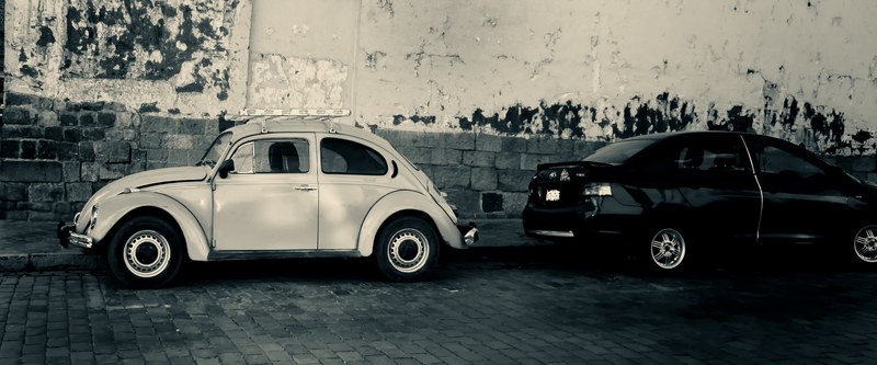 wall nice and modern new and old and black and white 4k
