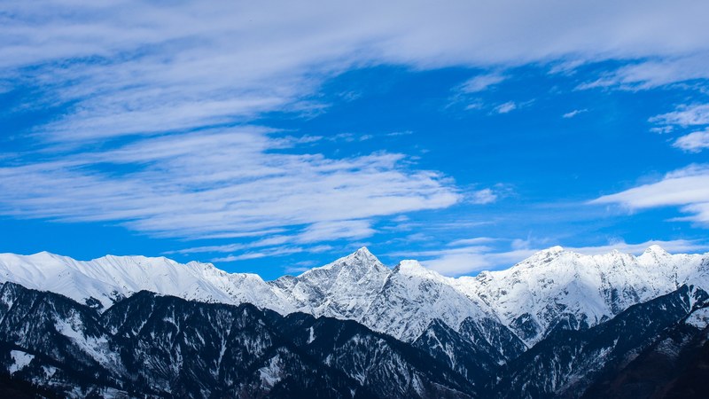 mountain snow peak and summit 4k