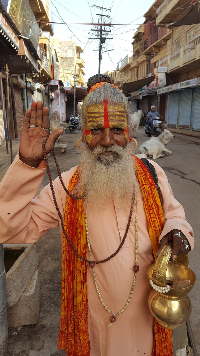 indian holy man in jaisalmer 4k