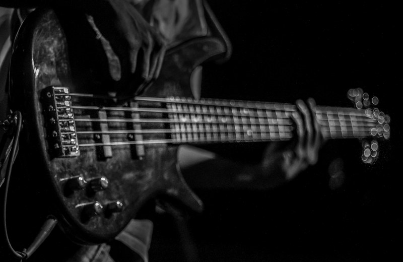 band bass death and metal 4k