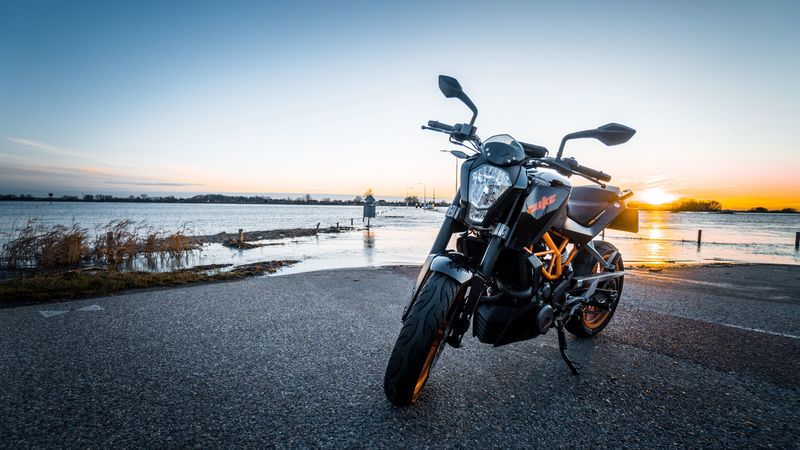 motorcycle, front view, headlight, wheel, 4k
