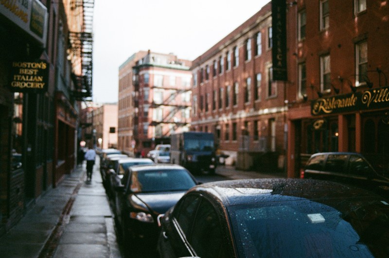 cars and buildings in rain in boston, _cars buildings rain boston 4k