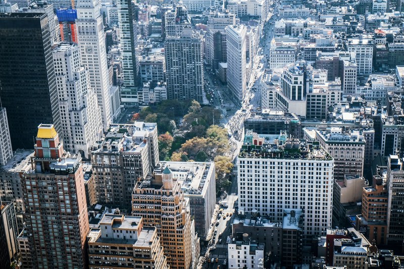 view from the empire state building on the cityscape of new york, empire state building aerial_ 4k