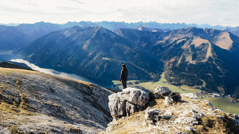 austrium peak hiking and person 4k