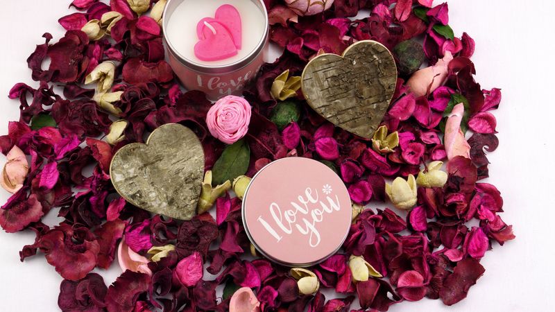 candle, rose petals, love, heart, 4k