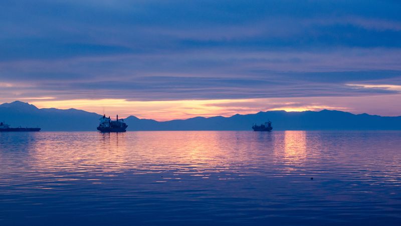 ship, skyline, sea, sky, 4k