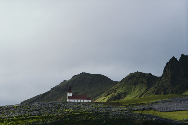 a small church in the plains near small granite mountains, church by the green mountains 4k