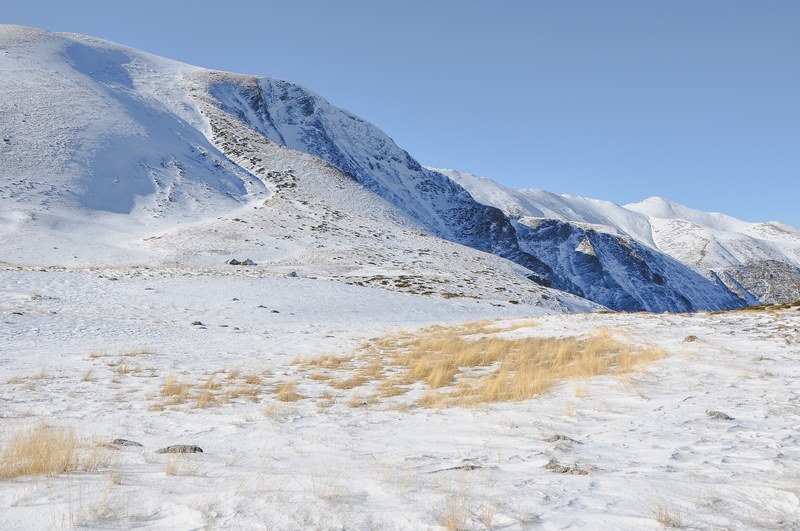 peak travel explore and exploration 4k