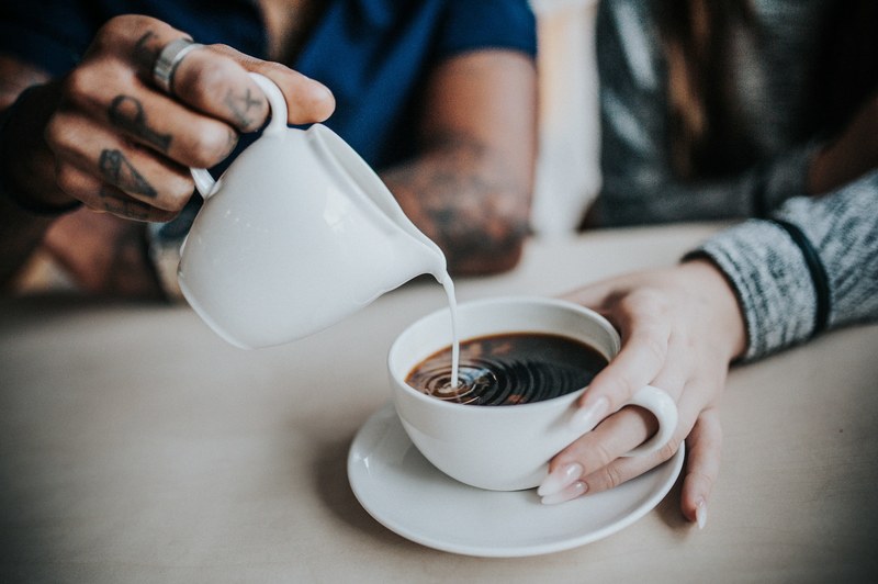 coffee cream mug and cup of coffee 4k