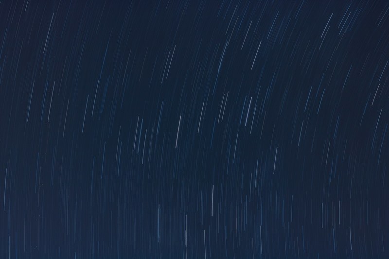 a dark nights sky 4k