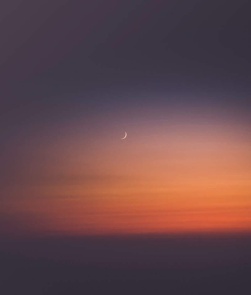 the moon above lefkada greece 4k